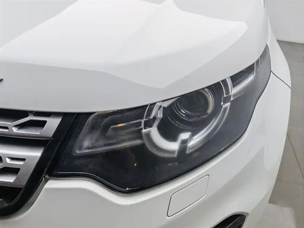 Land Rover Discovery Sport 2016 — фото 7