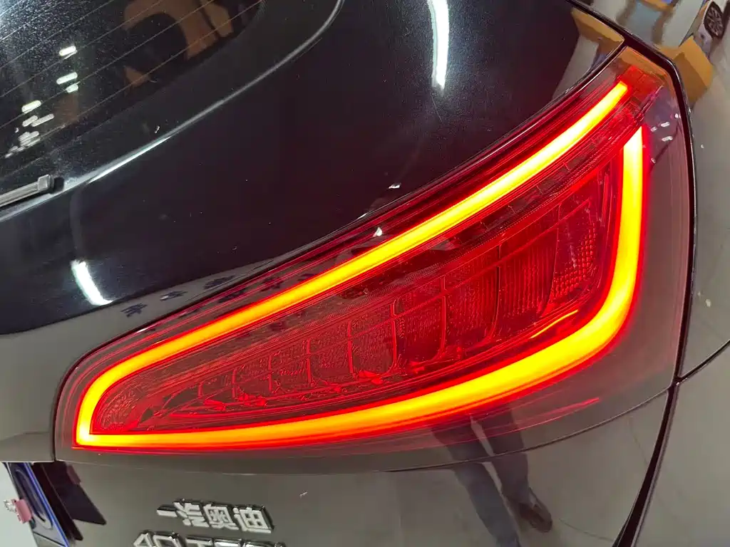Audi Q5 2016 — фото 15