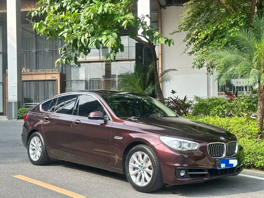 BMW 5 Series GT 2015