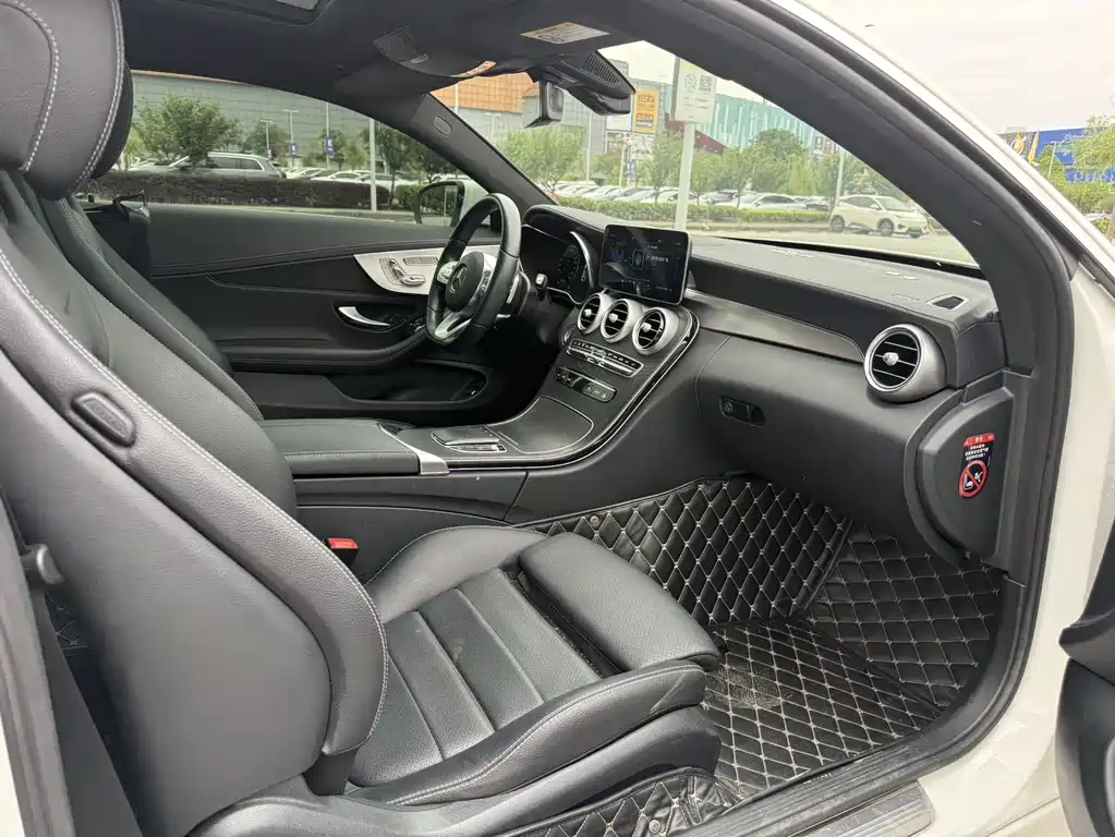 Mercedes-Benz C-Class 2021 — фото 10