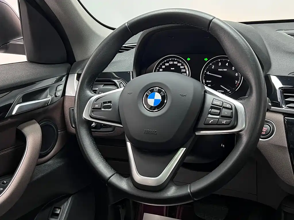 BMW X1 2019 — фото 26