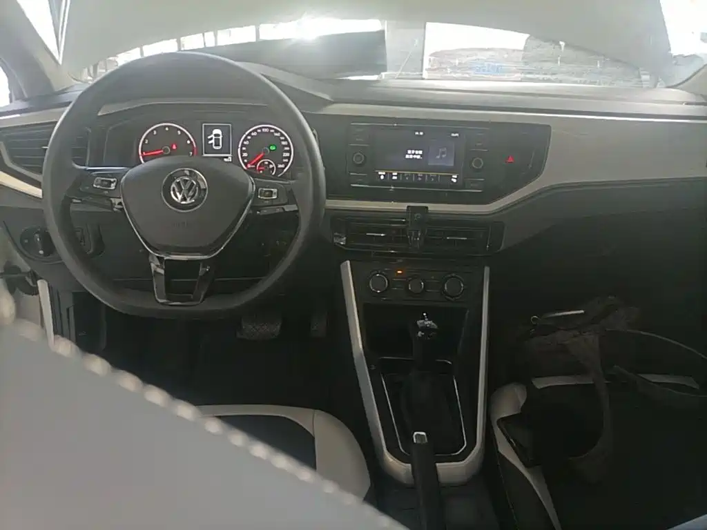 Volkswagen Polo 2020 — фото 10