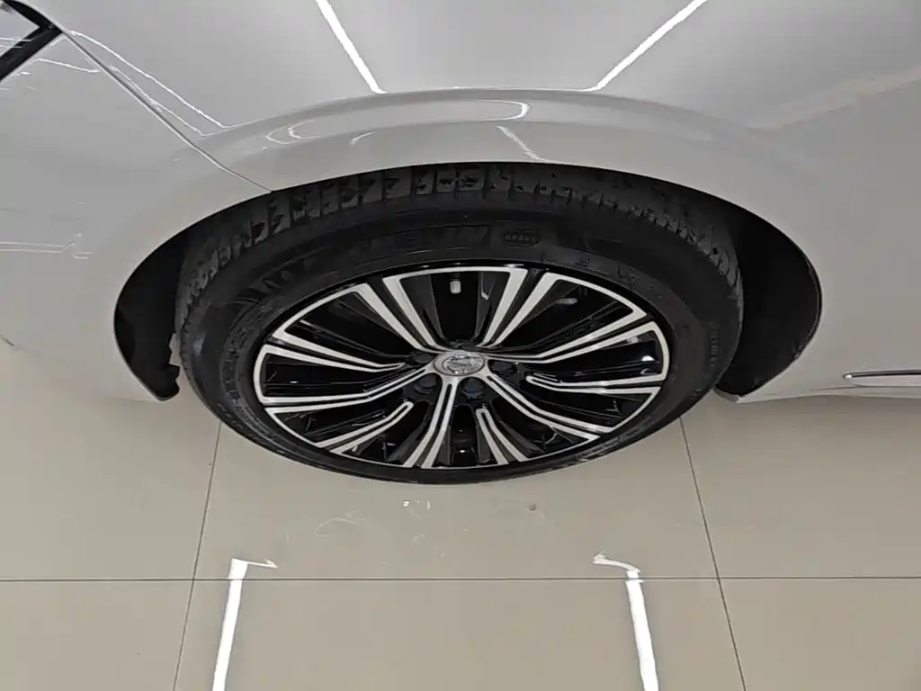 Volvo S90 2021 — фото 23