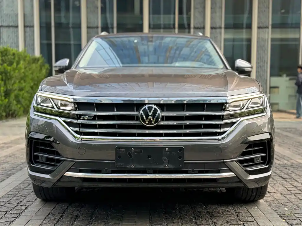 Volkswagen Touareg 2021 — фото 4