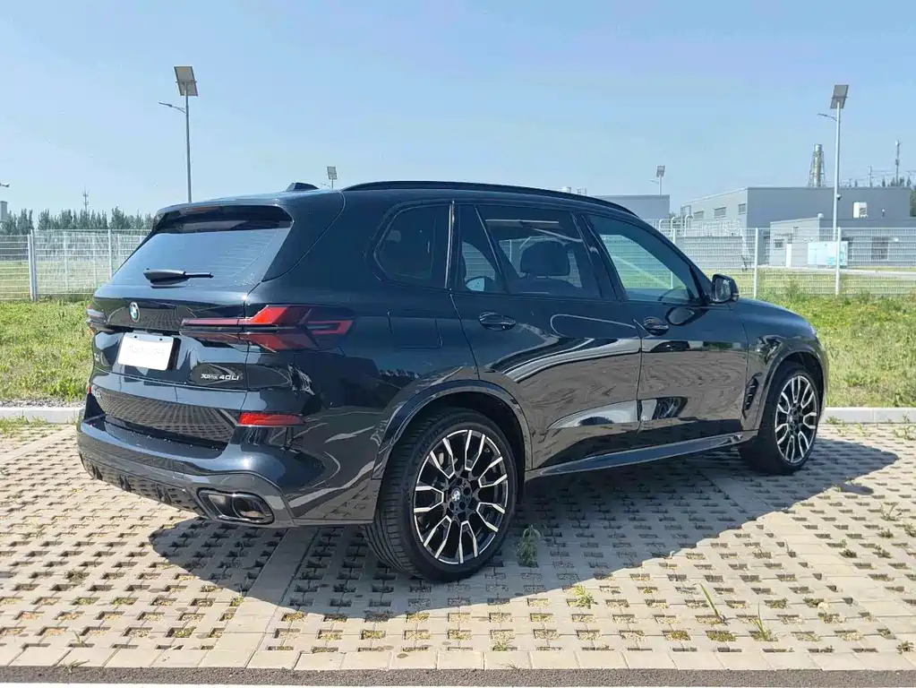 BMW X5 2024
