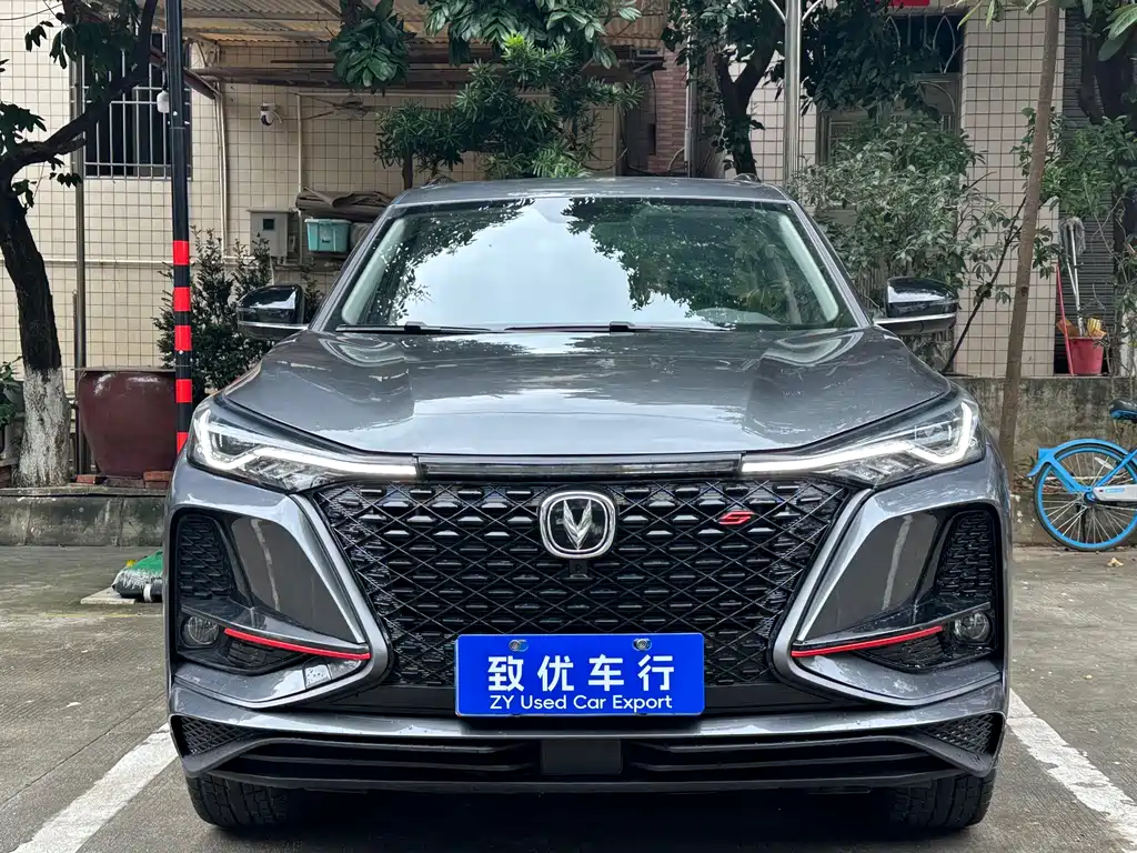 Changan CS75 PLUS 2021 — фото 2