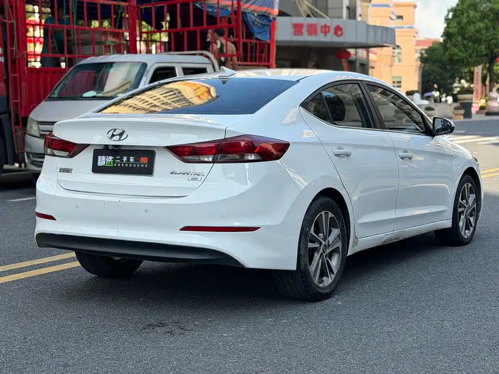 Hyundai Celesta 2016 — фото 11