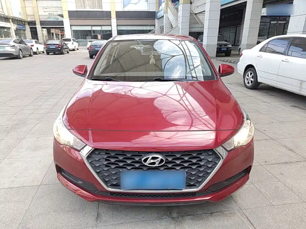 Hyundai Verna RV 2018 — фото 3