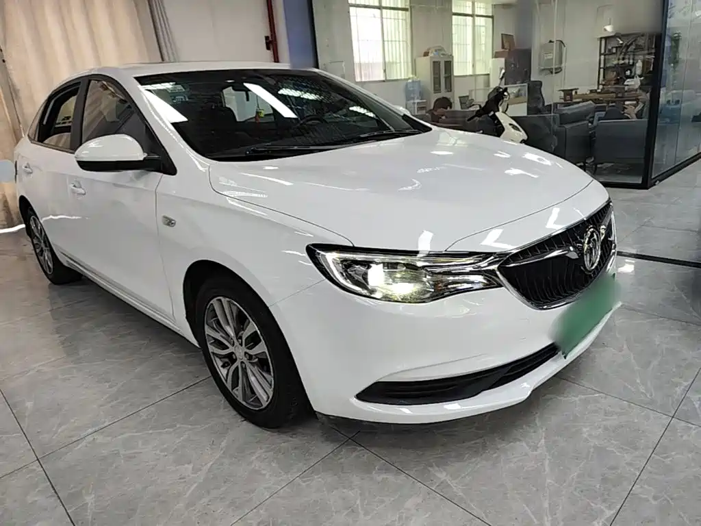Buick Excelle 2018