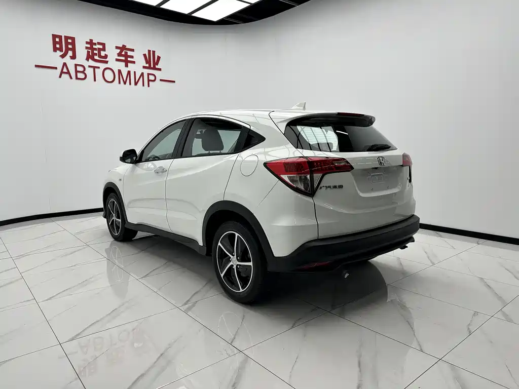 Honda Vezel 2022 — фото 8