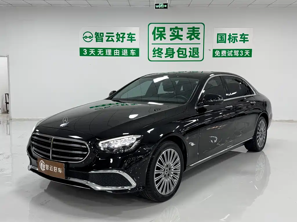 Mercedes-Benz E-Class 2022