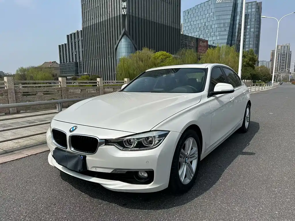 BMW 3 Series 2017