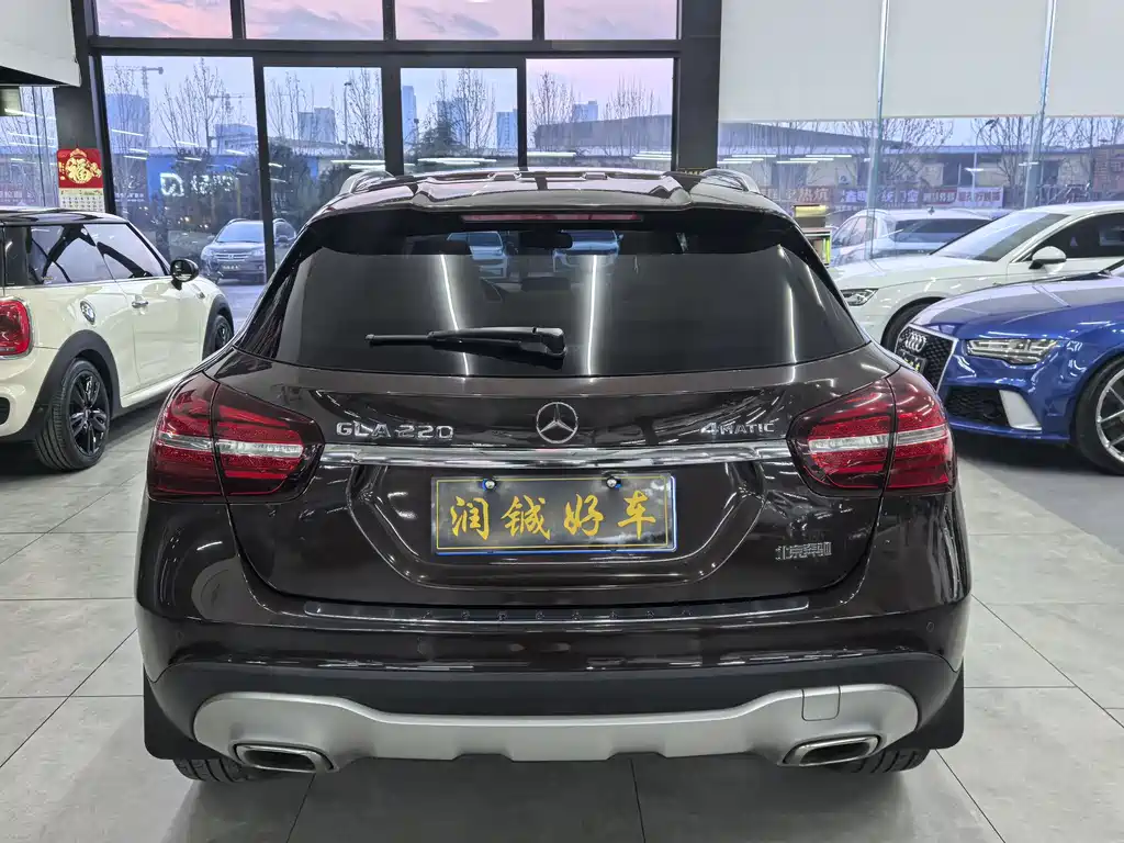 Mercedes-Benz GLA 2018 — фото 6