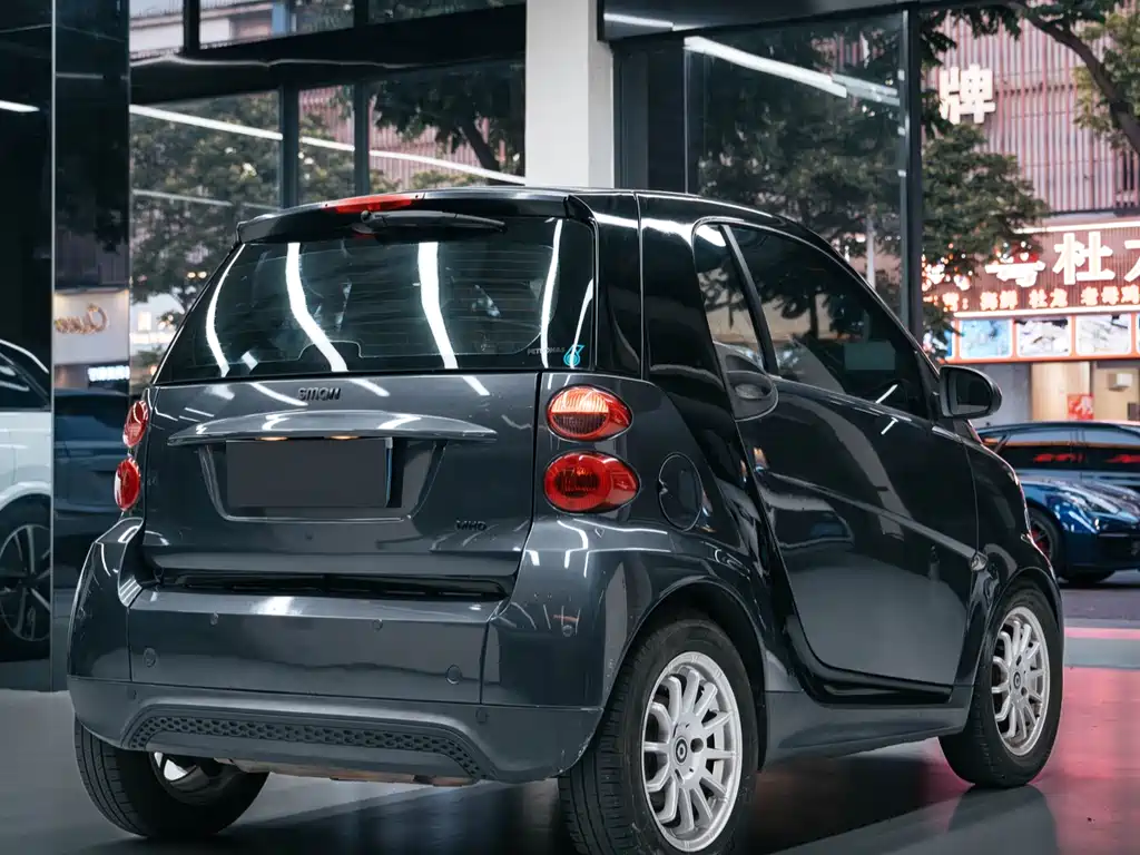 smart Fortwo 2013 — фото 3