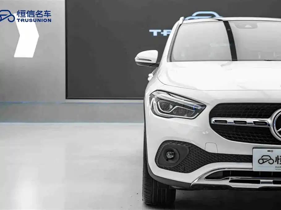Mercedes-Benz GLA 2023 — фото 8