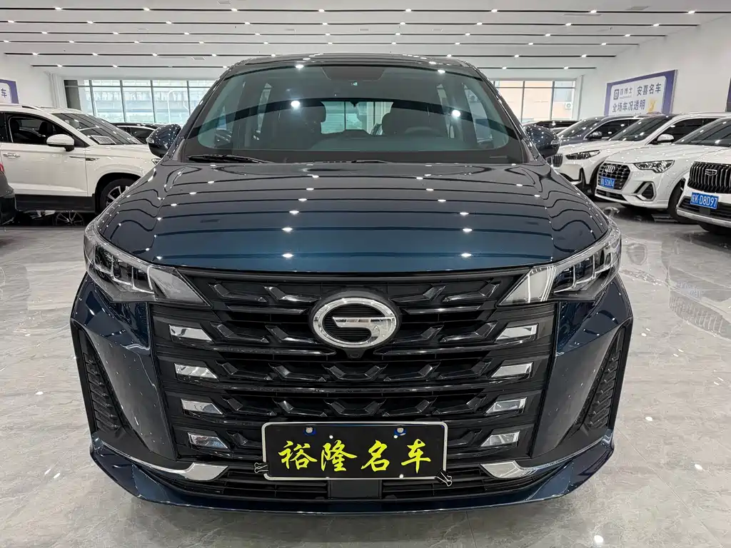 GAC Trumpchi M6 2022 — фото 2