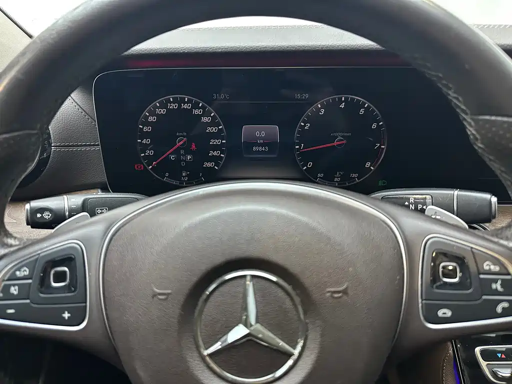 Mercedes-Benz E-Class 2018
