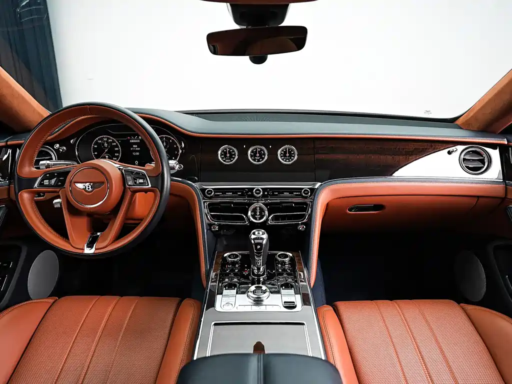 Bentley Flying Spur 2020 — фото 14