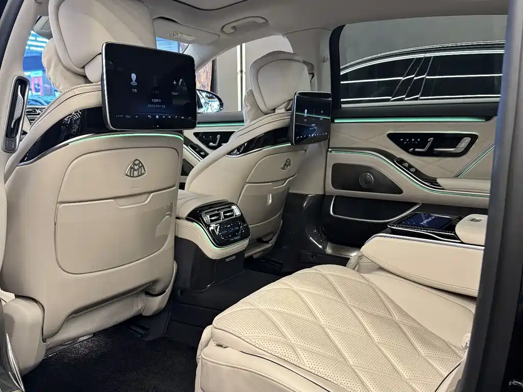Mercedes-Benz S-Class 2024 — фото 6