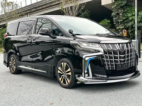 Toyota Alphard 2018