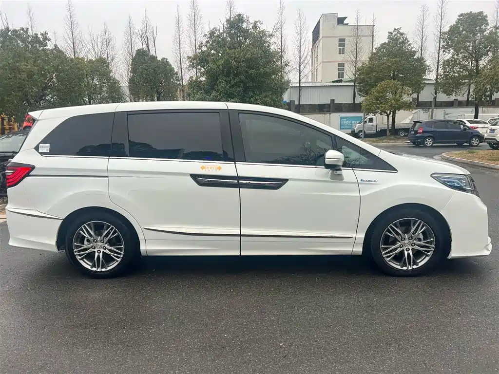 Honda Elysion 2019
