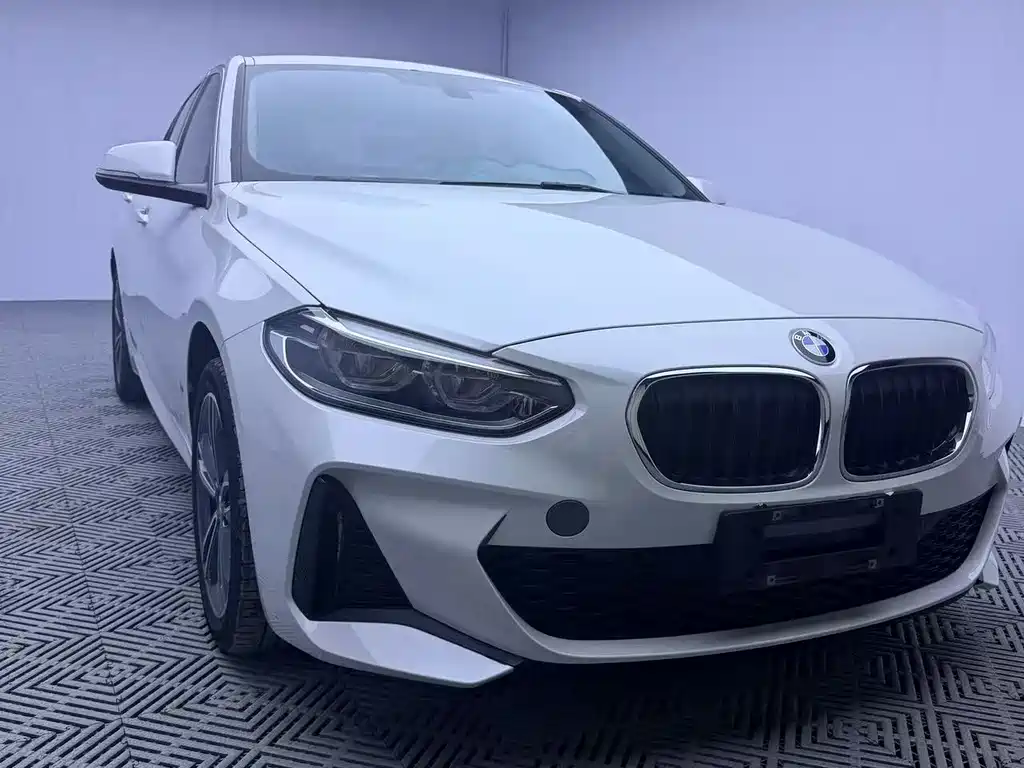 BMW 1 Series 2022