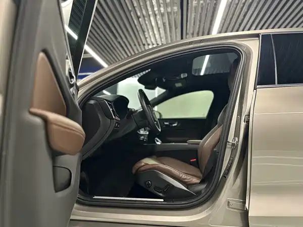 Volvo S60 2021