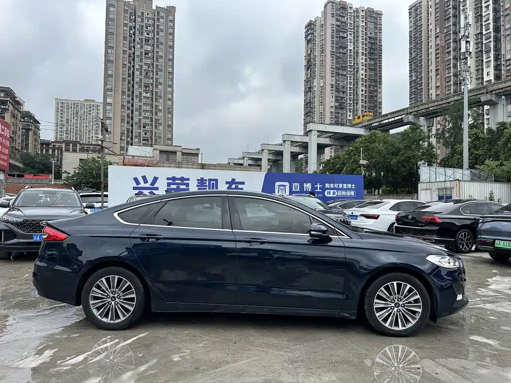 Ford Mondeo New Energy 2020 — фото 6