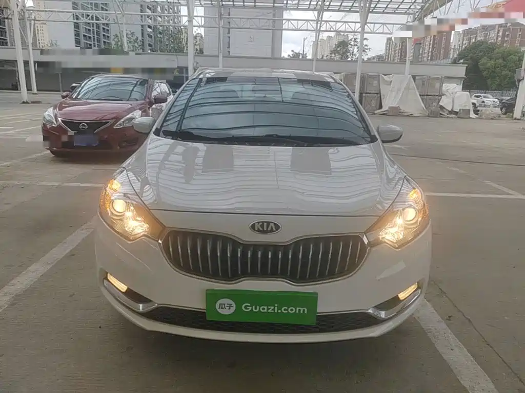 Kia K3 2015