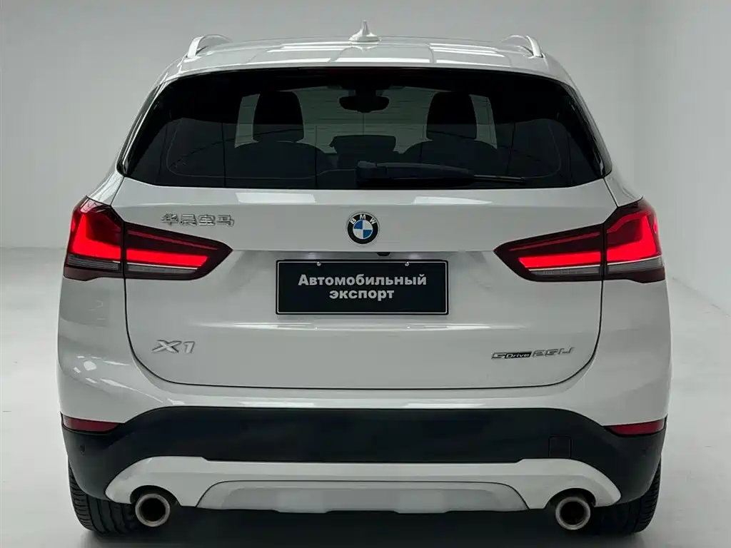 BMW X1 2022 — фото 9
