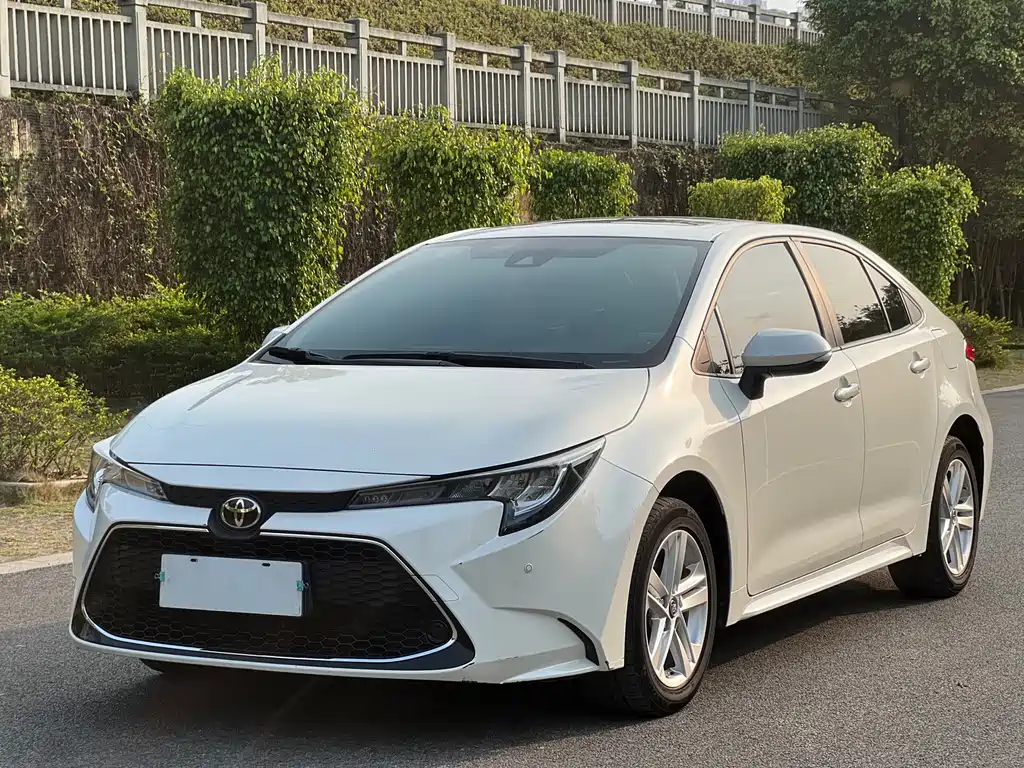 Toyota Levin 2019 — фото 1