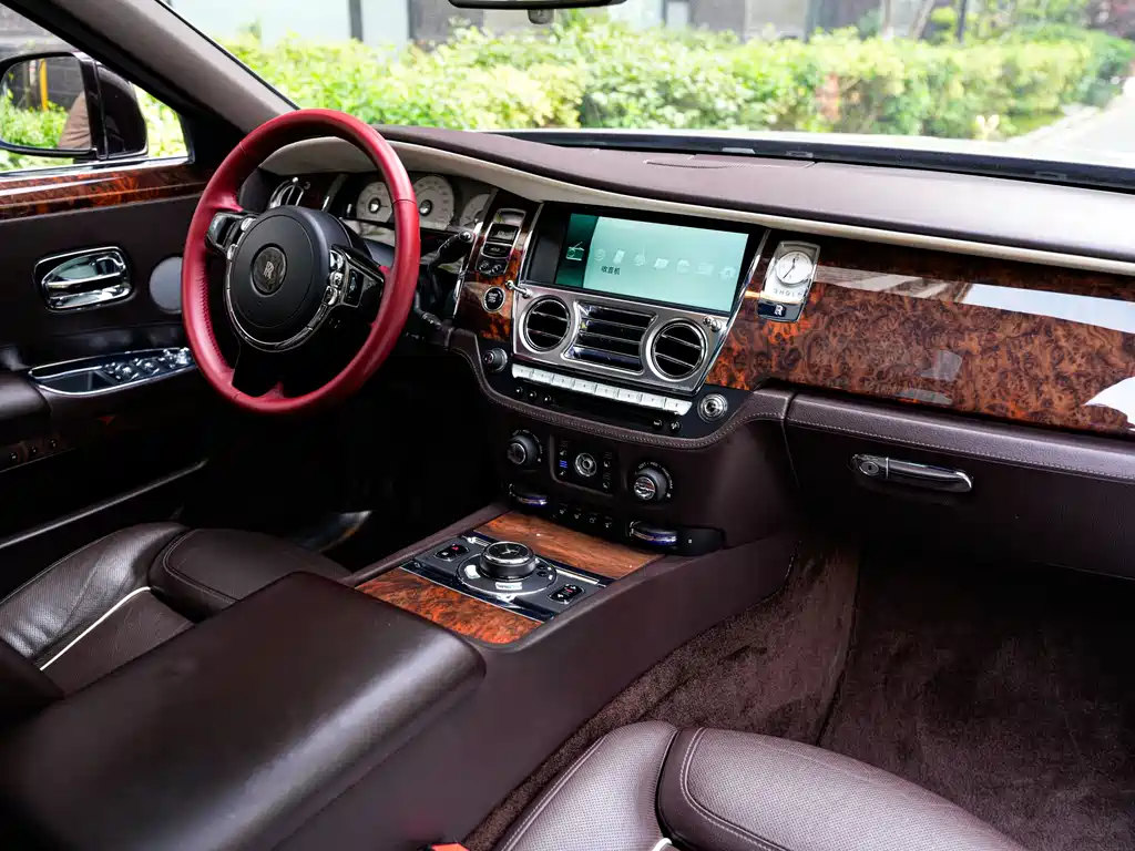 Rolls-Royce Ghost 2016