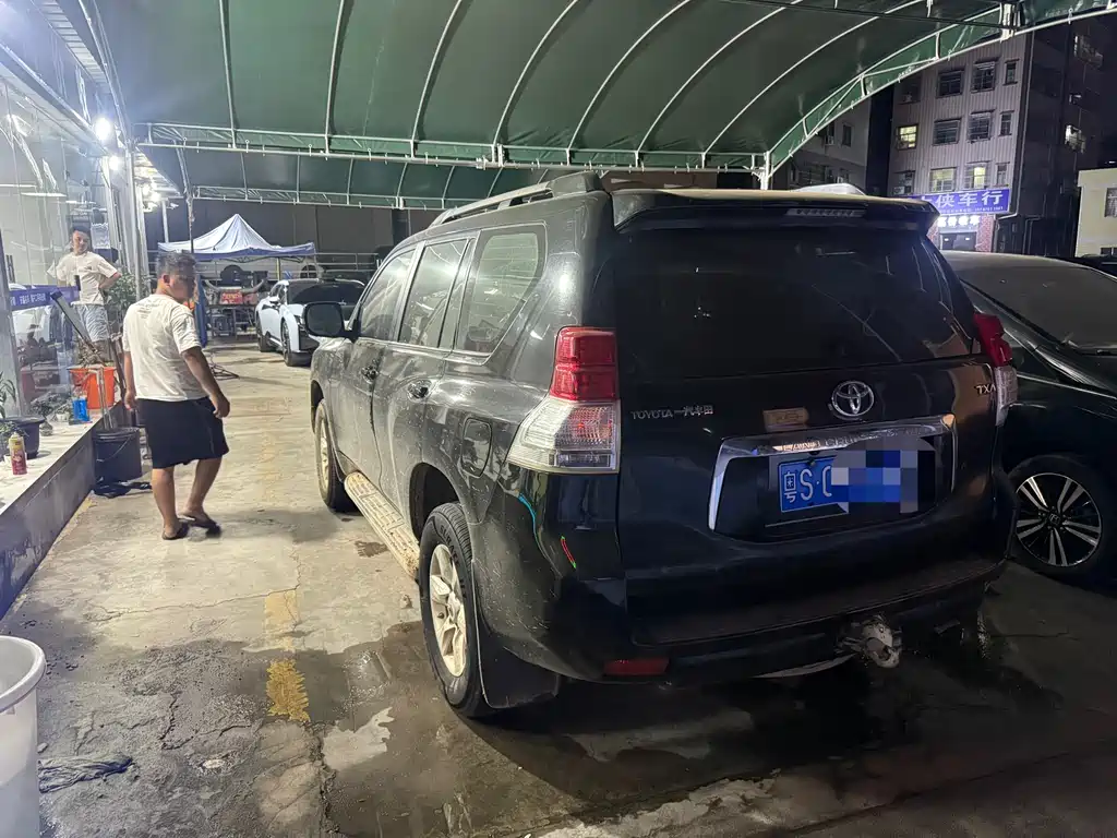 Toyota Prado 2011