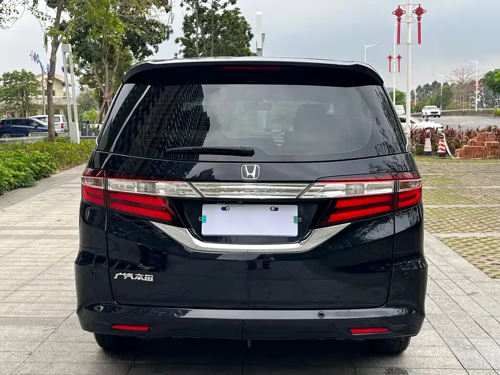 Honda Odyssey 2018 — фото 5