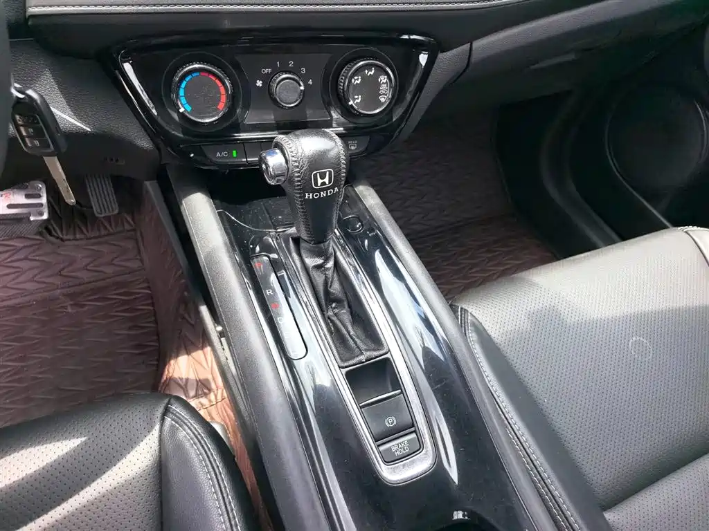 Honda Vezel 2016 — фото 14