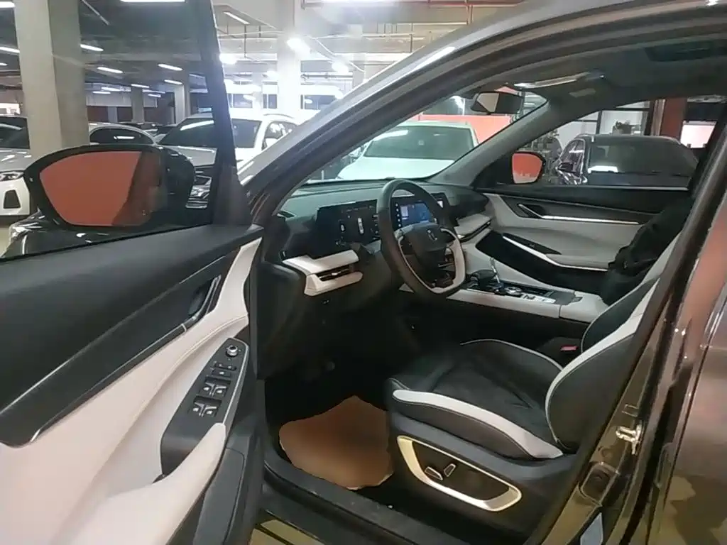 Changan CS75 PLUS 2023 — фото 12