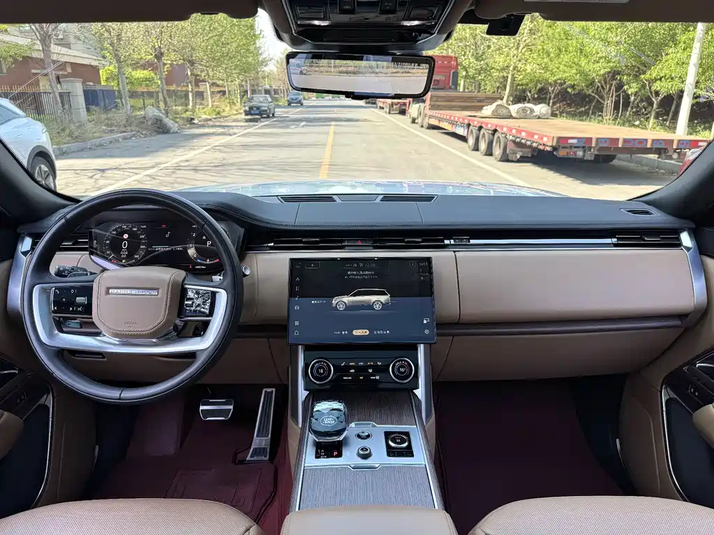 Land Rover Range Rover 2023 — фото 14