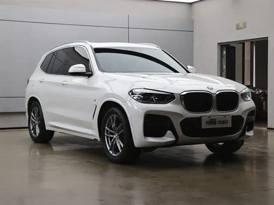 BMW X3 2021 — фото 25