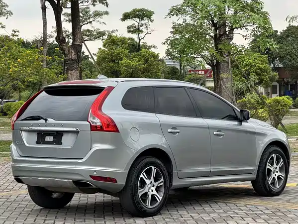 Volvo XC60 2014