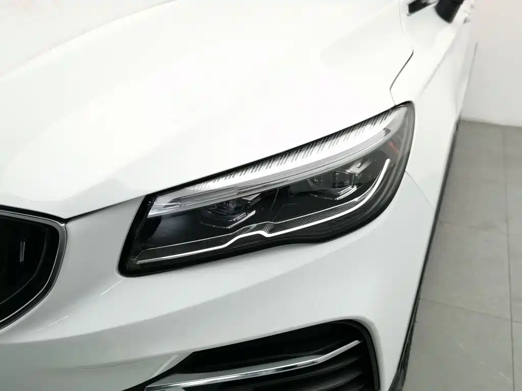 Geely Emgrand S 2021
