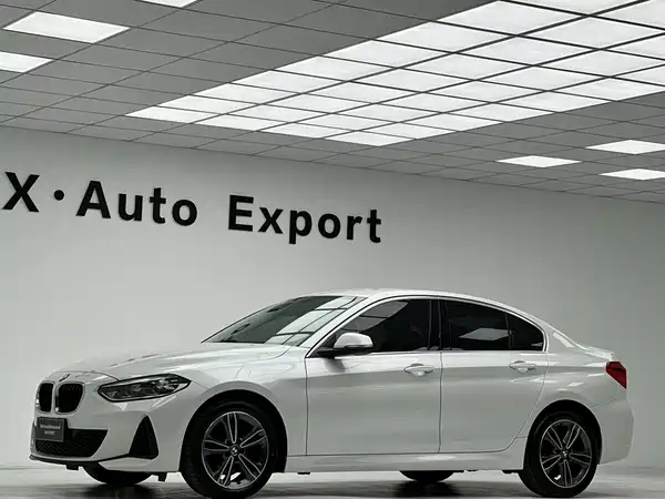 BMW 1 Series 2022