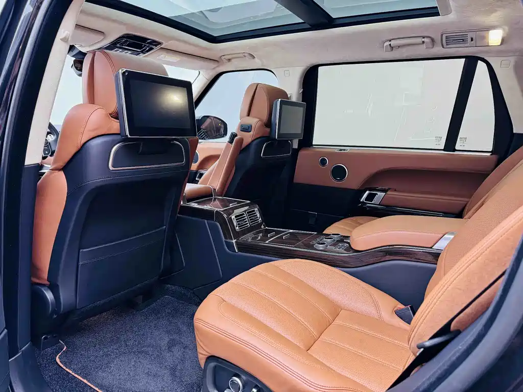 Land Rover Range Rover 2018 — фото 8
