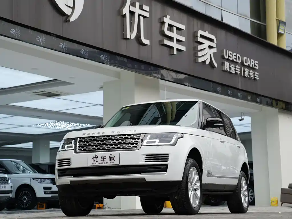 Land Rover Range Rover 2018 — фото 1
