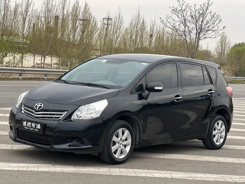 Toyota Yizhi 2016 — фото 1
