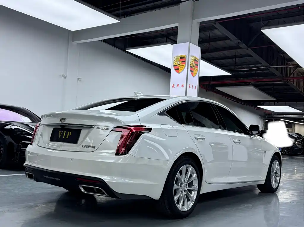 Cadillac CT5 2023 — фото 19