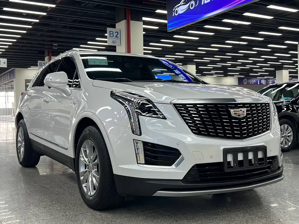 Cadillac XT5 2022 — фото 32