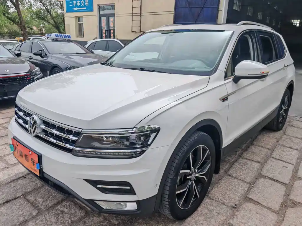 Volkswagen Tiguan L 2020