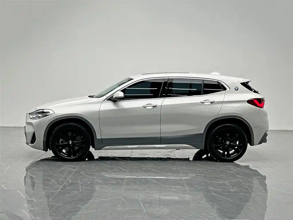 BMW X2 2023 — фото 3