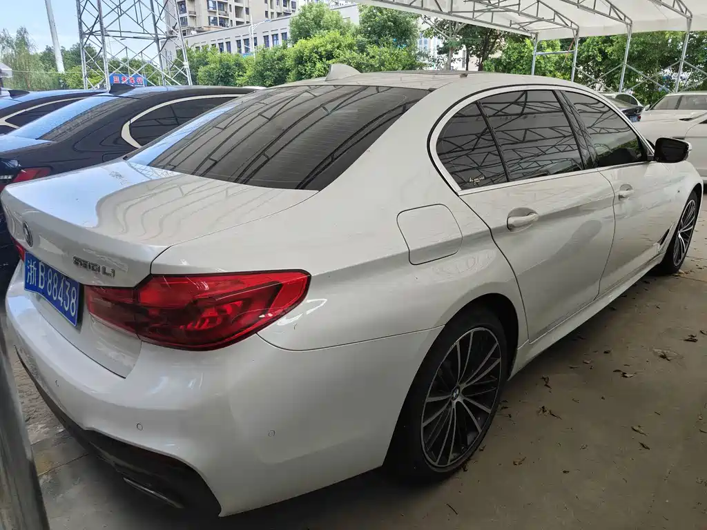 BMW 5 Series 2020