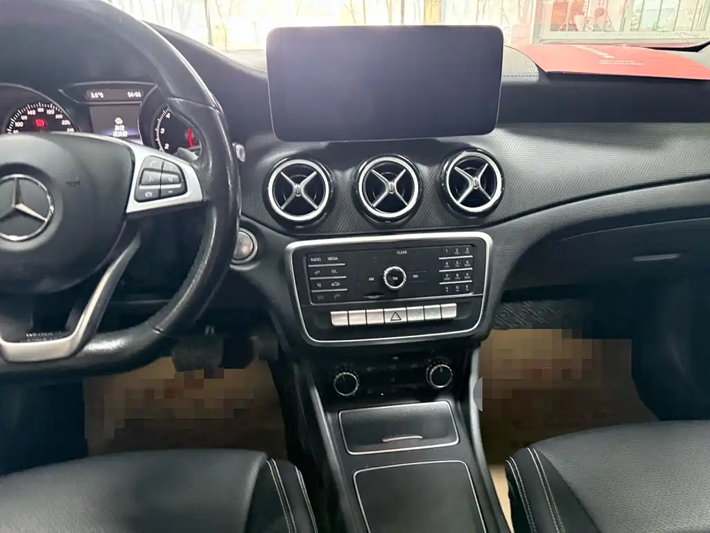 Mercedes-Benz GLA 2019 — фото 13